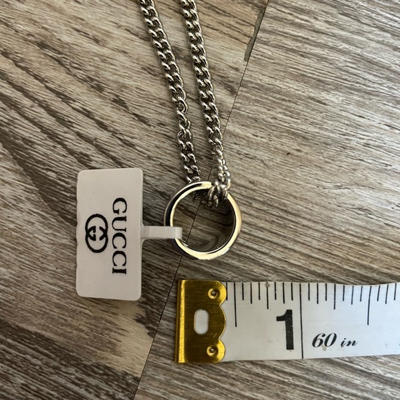 NEW Gucci Sterling Sliver 925 Round Pendant And Chain Necklace w/Box Dust Bag - Picture 8 of 12